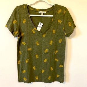 NWT Express T Shirt